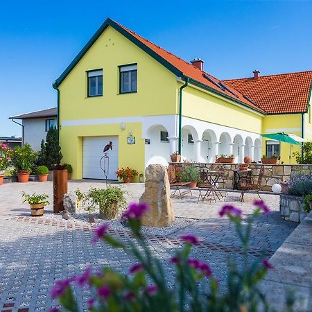 Appartementhaus Freiler Mörbisch am See Eksteriør bilde