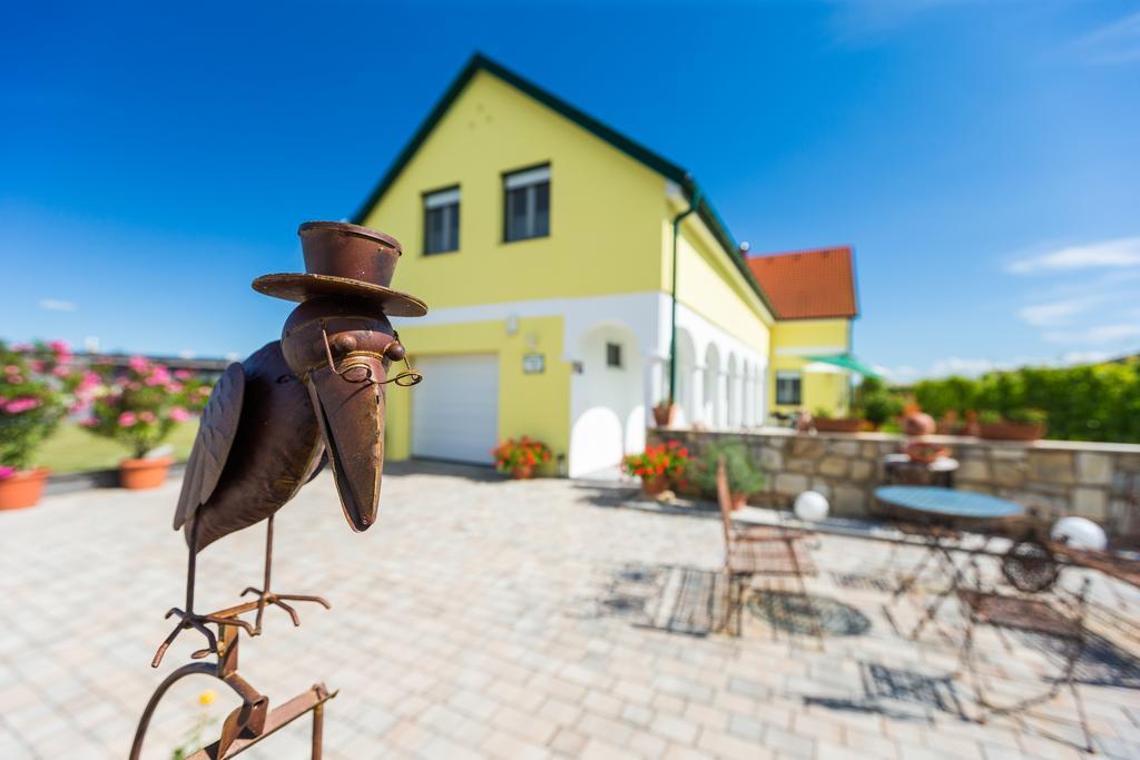 Appartementhaus Freiler Mörbisch am See Eksteriør bilde