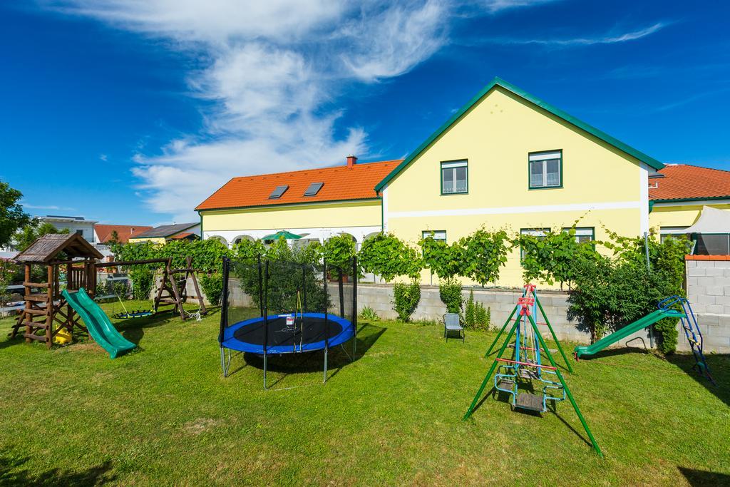 Appartementhaus Freiler Mörbisch am See Eksteriør bilde