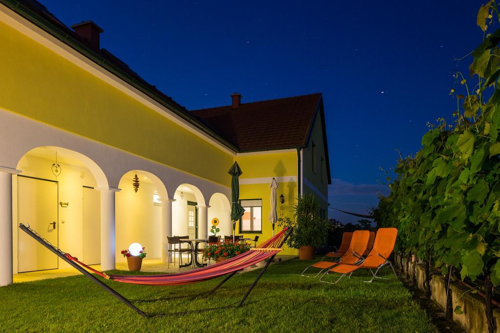 Appartementhaus Freiler Mörbisch am See Eksteriør bilde